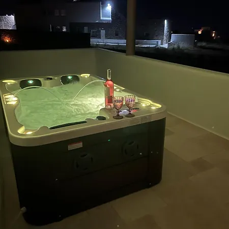 Gaia Mykonos & Διαμέρισμα *